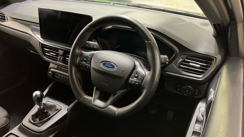 Ford Focus 1.0 EcoBoost ST-Line 5dr Petrol Hatchback